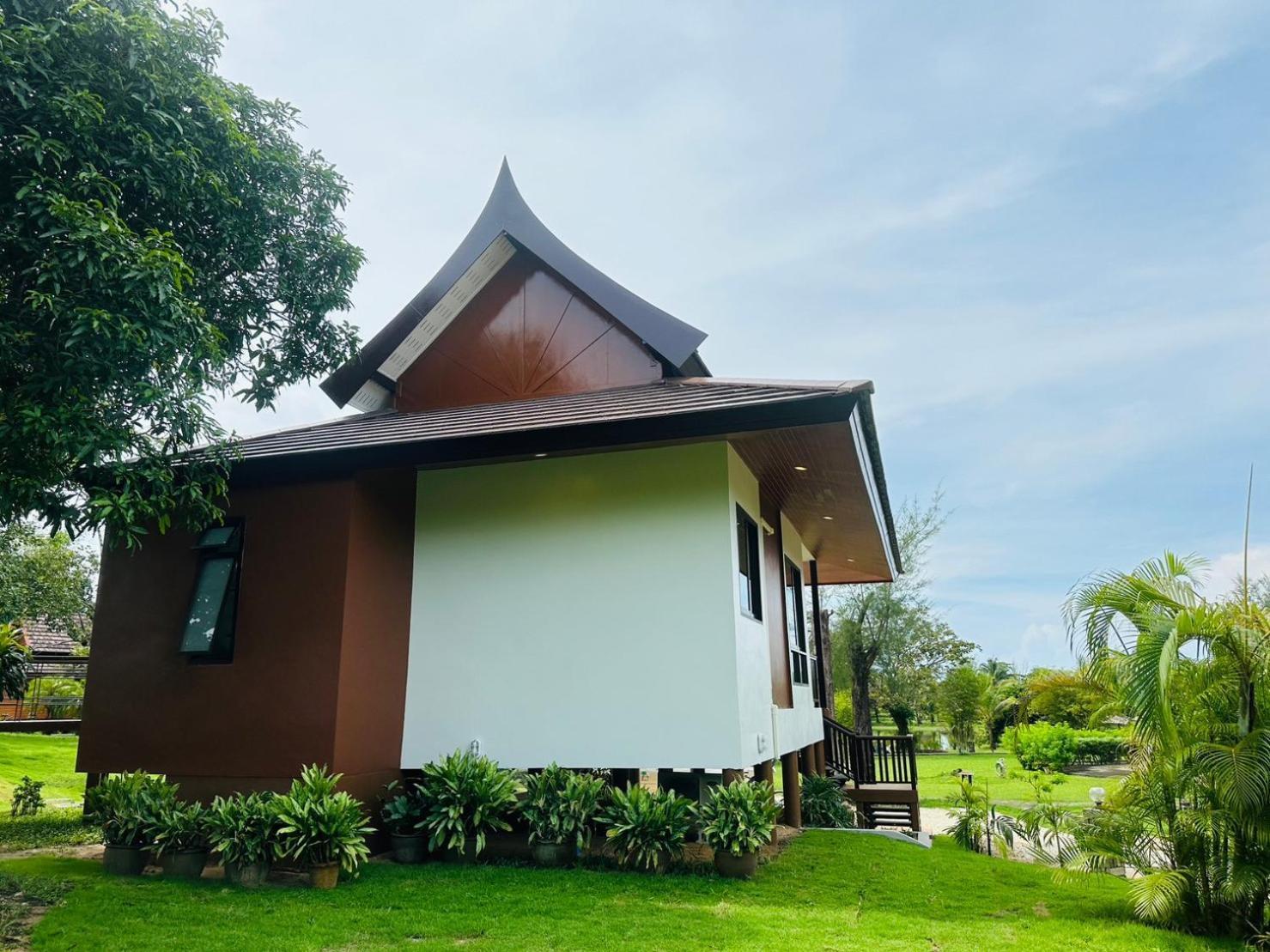 Thailife Wellness & Meditation Resort- Sha Plus Khao Lak Dış mekan fotoğraf